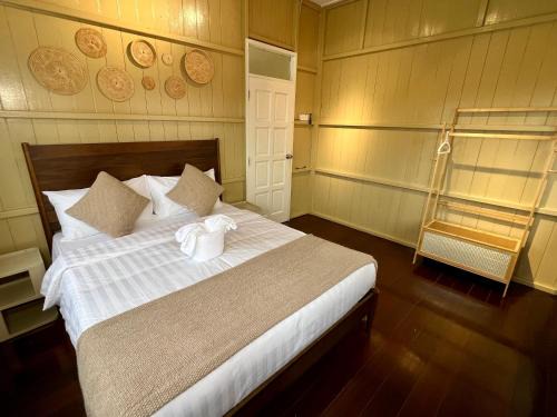 Kampung Nibung Casa | Marlyana Homestay