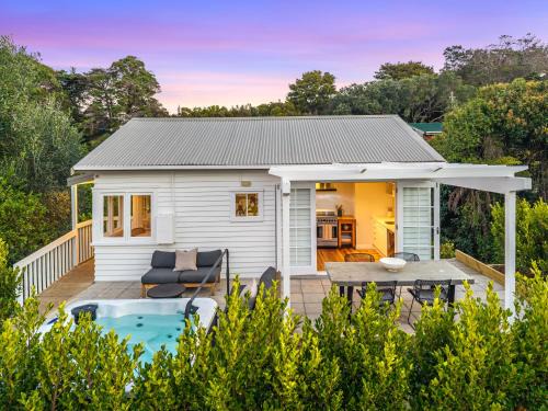 Oneroa Casa | Marmalade Cottage