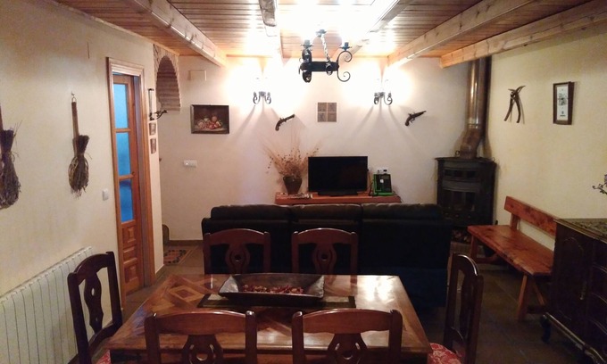 Santa María de Huerta Casa | Marqués de Cerralbo, casa tradicional reformada en el núcleo urbano
