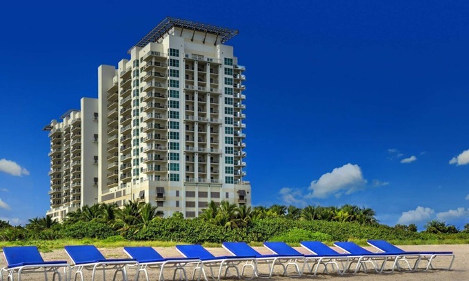 Singer Island Complejo | Marriott Oceana Palms Resort, Singer Island Oceanfront Luxury