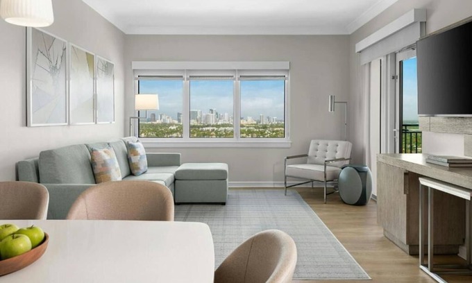 Central Beach Complejo | Marriott's Beach Place Towers - 2 BR Villa available Dec.20th-27th 2025