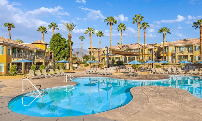 Palm Desert Complejo | Marriott's Desert Springs Villas ll. Amplio estudio de oasis de estilo mediterráneo.