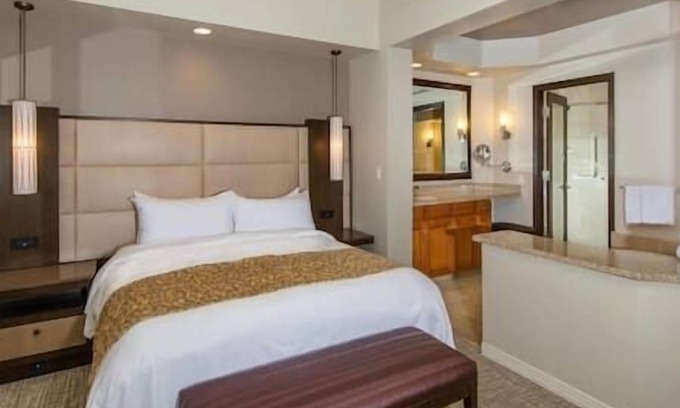 Palm Desert Hotel | MARRIOTT'S DESERT SPRINGS VILLAS-2 BEDROOM SUITE!