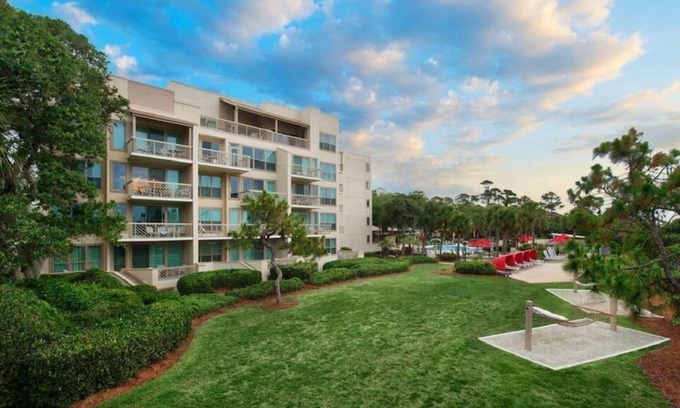 Oceanside Complejo | Marriott's Monarch Hilton Head Sea Pines, top quality resort, close to ocean!