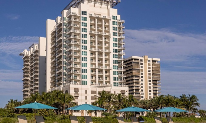 Singer Island Hotel | Oceana Palms de Marriott. Resort frente al mar magnífico.