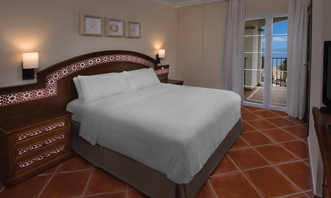 Nueva Milla de Oro Complejo | Marriott's Playa Andaluza