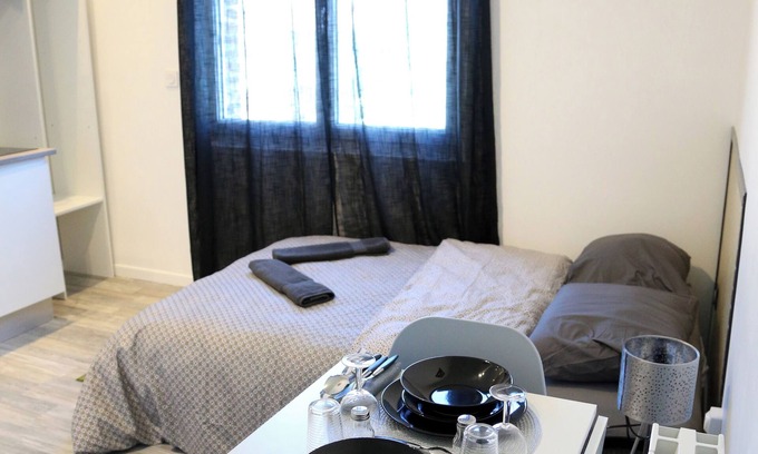 Saint-Quentin Apartamento | Mars near gare station and downtown