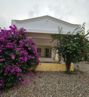 Bullawala Villa | Marshall's Rajpur Estate,1950 - A Heritage Stay