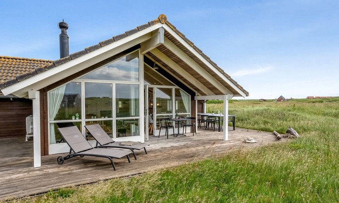 Trans Casa | "Märta" - 250m from the sea by Interhome