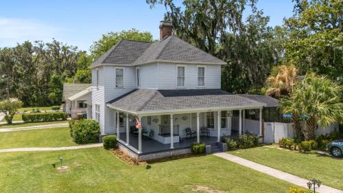 Historic District Apartamento | Martin A -Private historic district apt with pool-suite A