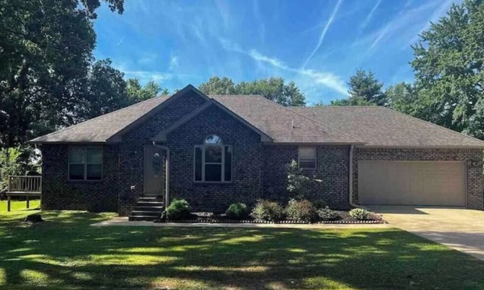 Martin Casa | 🗝 Martin TN 3 Bedroom Home Close to UTM