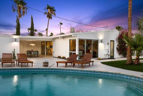 Racquet Club Estates Casa | Martini Weekend