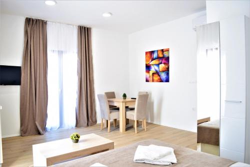 Maini Apartamento | Martinović Rooms