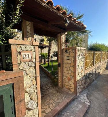 Sant'Eufemia Lamezia Casa | Mary's House