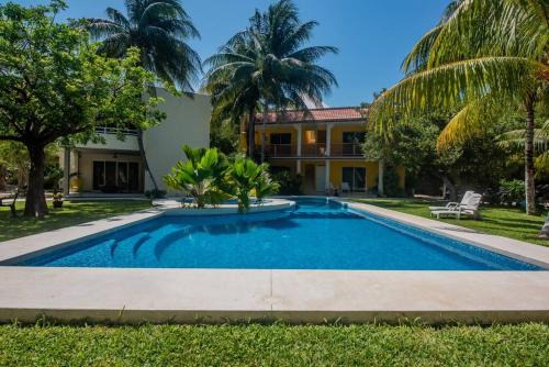 Isla Mujeres Apartamento | Marysol private beach D12 next to nomads