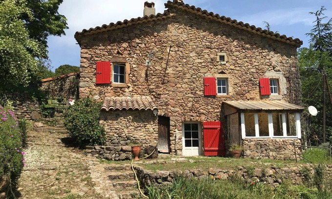 Anduze Casa | Familia típica de Mas Cévenol, aislada, tranquila, piscina privada en el corazón de 20ha