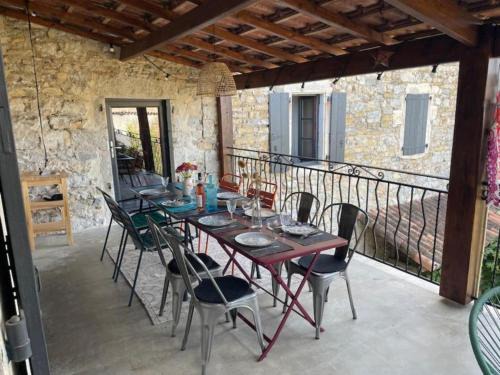 Grospierres Casa | Mas de l'arceau