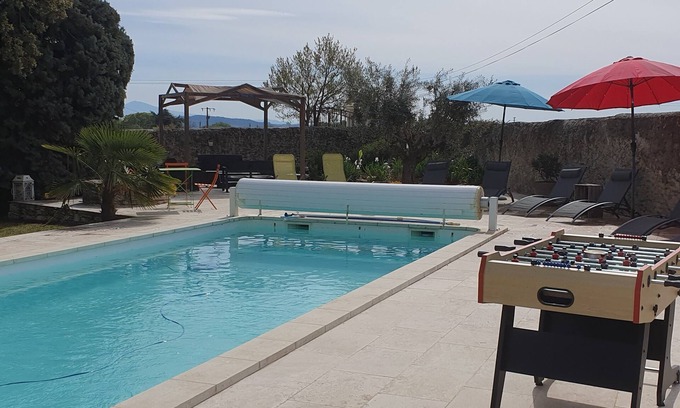 Pont-Saint-Esprit Otro | Mas de la Tontine Avec Piscine 4/10 Personnes au Porte de L'ardèche