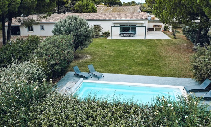 Saint-Laurent-d'Aigouze Casa | Mas en Camargue Avec Piscine, 8 Personnes