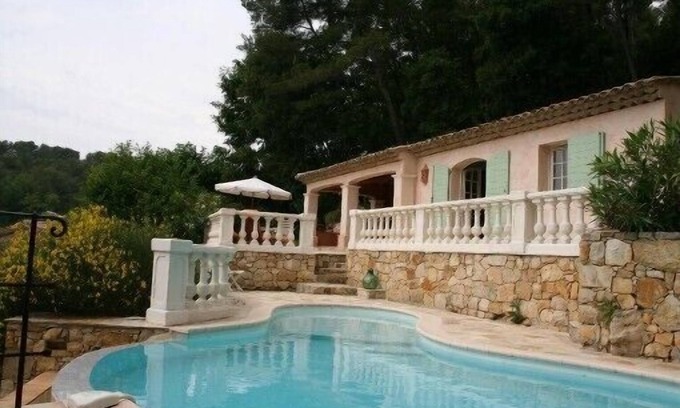 Le Rouret Otro | Mas amueblado de reciente construcción, con piscina y vistas al mar abierto