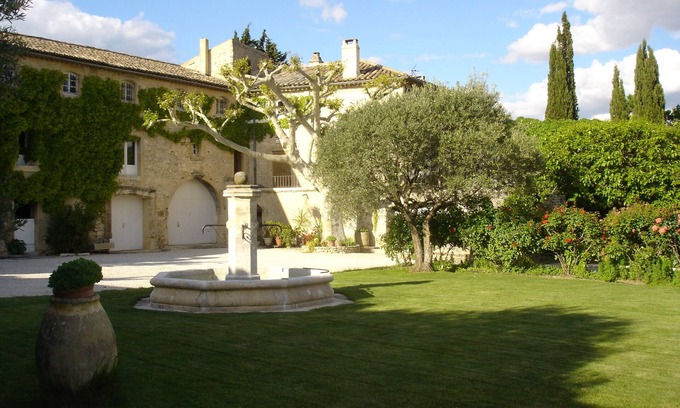 Montsegur-sur-Lauzon Otro | MAS PROVENCAL en olivos y trufas