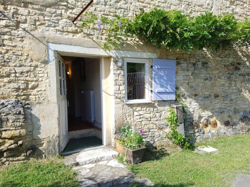 Saint-Medard Cama Y Desayuno | Mas Sarrat Apartment