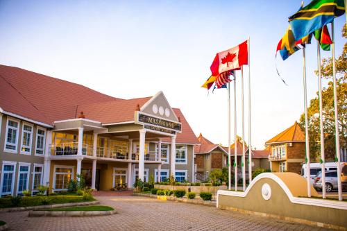 Arusha Hotel | Masailand Safari Lodge