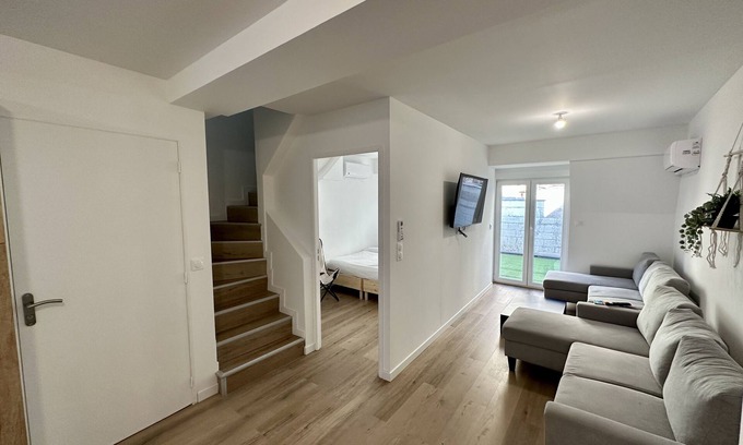 Centre Erlon Apartamento | Mascate, Appartement Avec Extérieur en Hyper-centre de Reims