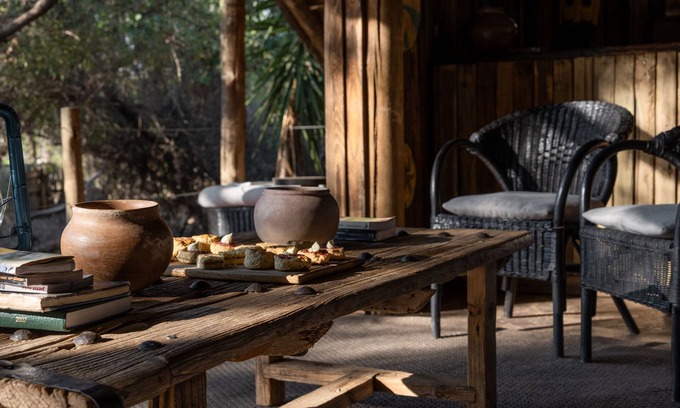 Lentswelemoriti Otro | Mashatu Tent Camp - Mashatu Game Reserve