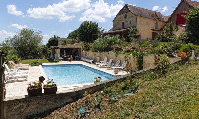 Thenon Casa | Maskali, Gite le Périgourdin, Piscina Climatizada Vista Abierta