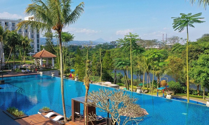 Padalarang Hotel | Mason Pine Hotel, Bandung