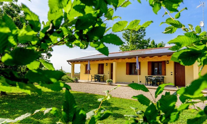 Palazzolo dello Stella Apartamento | Masorini1 toma un descanso, cerca de la piscina