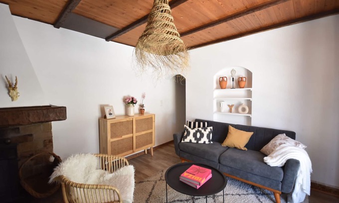 Les Baumettes Casa | MASSALIA FINCA, BUCOLIC HOME