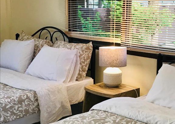 Ratsada Casa | Master Bedroom with private bathroom and kitchen