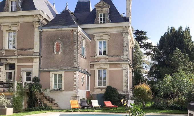 Faye-d'Anjou Cama Y Desayuno | Encantadora casa con piscina en ruta del vino, cerca de Angers.
