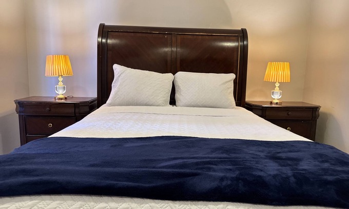 Sector 1 Nor-Oeste Condominio | Master Suite Oro #1
