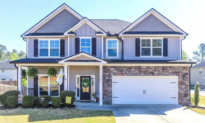 Evans Casa | Masters Rental 2025 - 4 bedroom, 3 bathroom - 7 miles to course