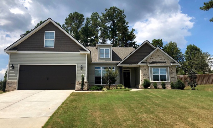 Bath Casa | Masters Week 2019 Rental - ¡Conveniente para Augusta National, I-20 y Downtown!