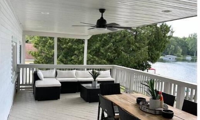 Smyrna Casa | Maston Lake Paradise-Sleeps 12-Lake Getaway! Sand Lake MI