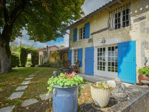 Lusignac Casa | Maswari en Drapeau