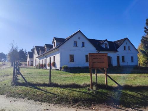 Cesky Rudolec Apartamento | Matějovec 109 & Ubytování Na statku