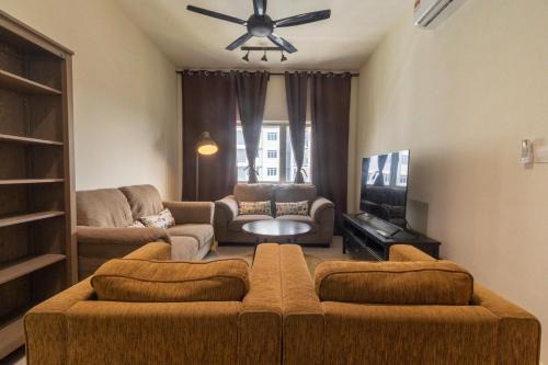 Kajang Apartamento | Mat Leo Homestay at MRT Kajang