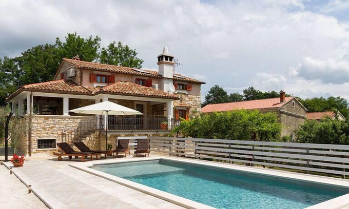 Ferlini Casa | Matija Cómoda residencia de vacaciones