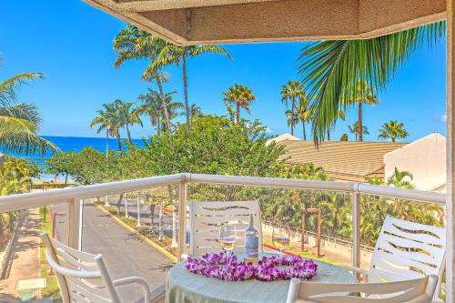 Kihei Apartamento | Maui Banyan 1 bedroom, ocean view, steps to beach, king-size bed, full kitchen