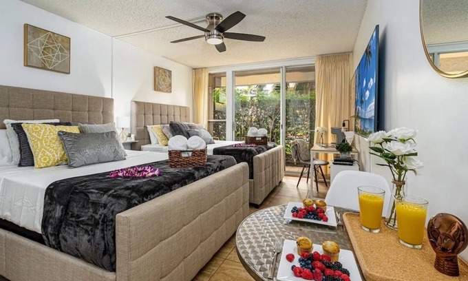 Kihei Complejo | Maui Beachside Retreat, Steps To Beach, Pool, Hot Tub