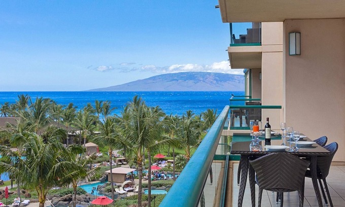 Honokowai Condominio | Maui Resort Rentals: Honua Kai Konea 545 - Amplio 5o piso, 2H y fantásticas vistas al mar