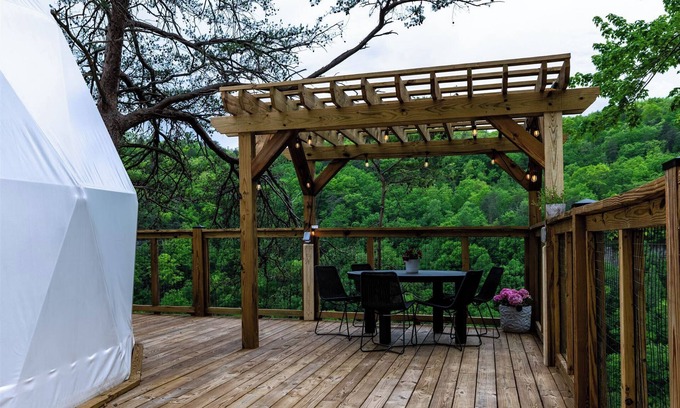 Pikeville Cabina | Max Privacy Beautiful Dome