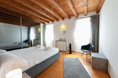 Colà Di Lazise Apartamento | Maxi Loft - Family & Friends a 5 minuti da Gardaland
