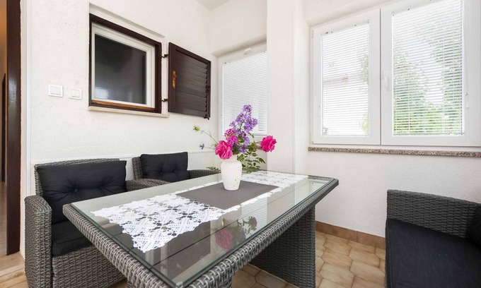 Borik Apartamento | MAXI One-Bedroom Apartment 1