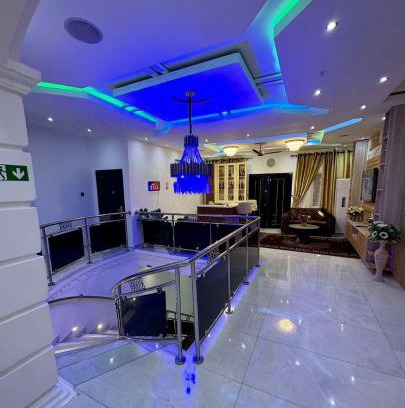 Accra Cabina | Maxjen Executive Lodge